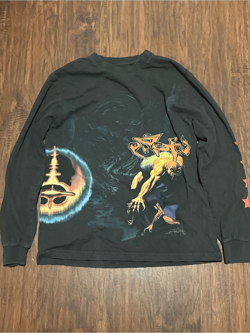 Utopia 2023 concert sleeve